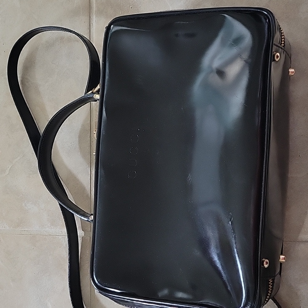 RARE VINTAGE GUCCI BAMBOO DOUBLE ZIPPER PATENT LEATHER BAG